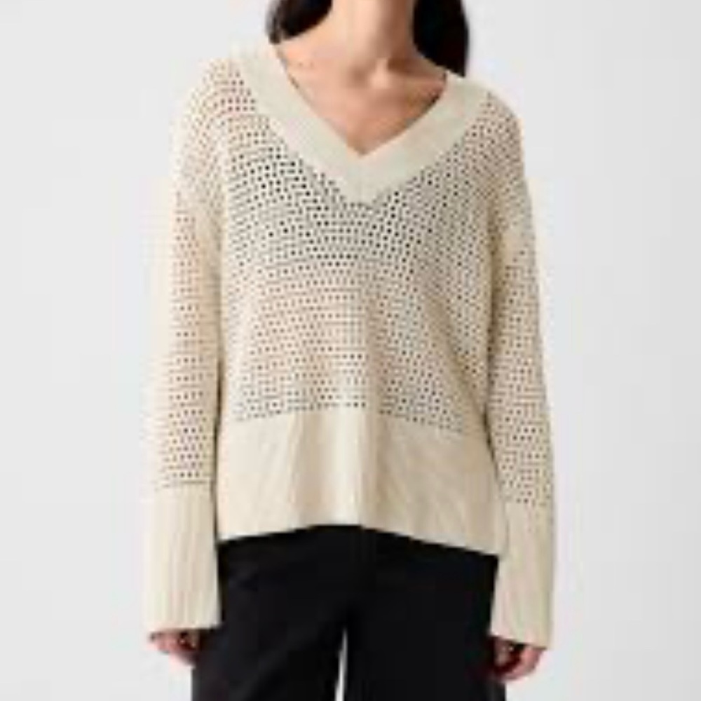 GAP Women's Cream Split-Hem Crochet 100% Cotton V-Neck Sweater Size X-Small